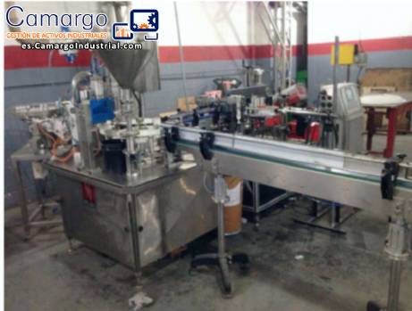 L�nea para la fabricaci�n de pegamento y el relleno