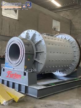 Molino de bolas cilndrico continuo Furlan de 150 HP