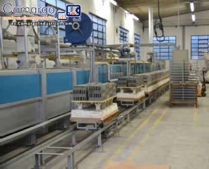 Horno de t�nel con carros para la cocci�n de baldosas cer�micas