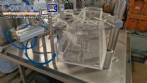 M�quina rotativa de acero inoxidable para llenado, dosificaci�n y sellado, con junta de aluminio, para tarros, vasos y botellas Delgo.