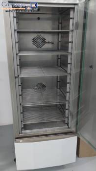 C�mara clim�tica Ethik 420-2TS de 295 litros, a�o 2019