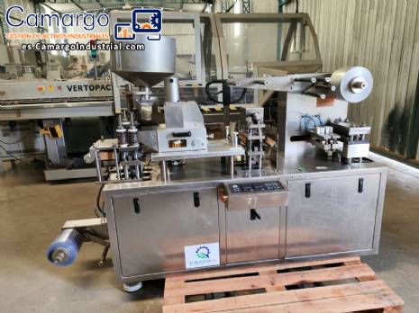 Máquina blíster automática para termoformado de blísteres de comprimidos y cápsulas Máquina blíster automática para termoformado de blísteres de comprimidos y cápsulas